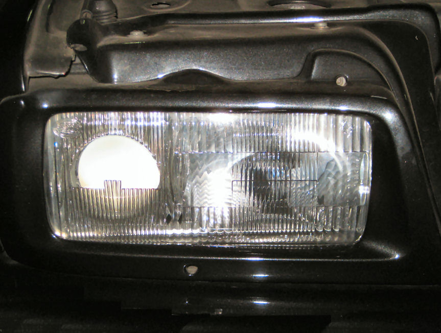 ghibli_headlight-02a.jpg