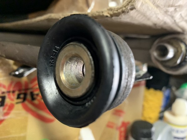 A740EBF9-486B-4FAB-A3AA-713DD4249E5E.jpeg (207.87 Kio) Consulté 3783 fois Mais du coup ça fait une boursoufflure... et pas de clips sur la bague, mais c’est bien serré.