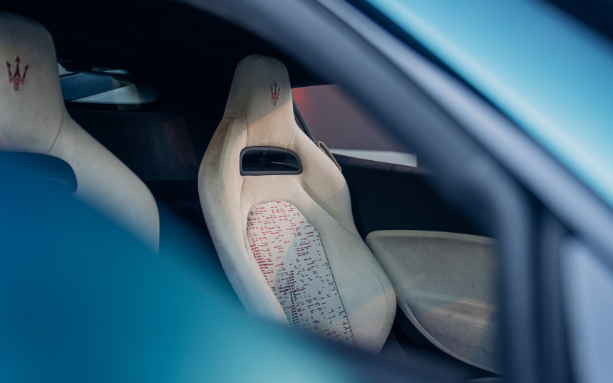 26631-12-maserati-mcpura.jpg