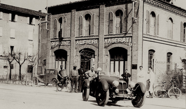 officine-alfieri-maserati-bologne-copie.jpg