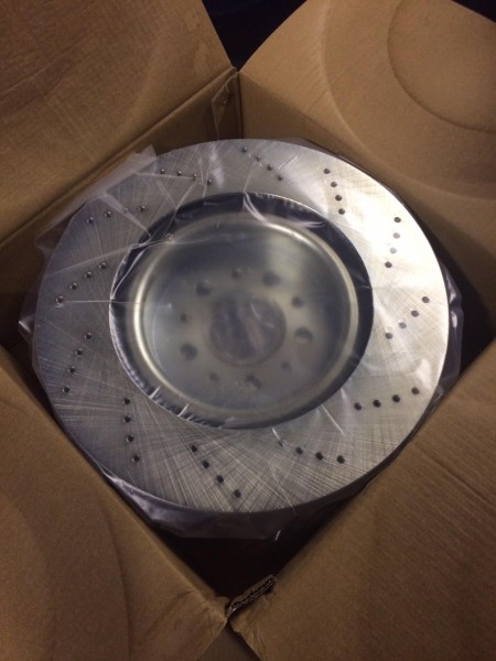 1587A21F-B1E0-4A25-949C-8F7435C17333.jpeg (369 Kio) Consulté 3408 fois Image de Neil willetts Facebook