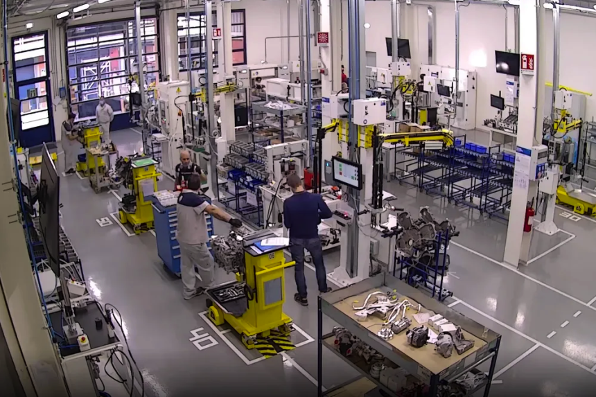 Maserati_20Nettuno_20engine_20plant.png