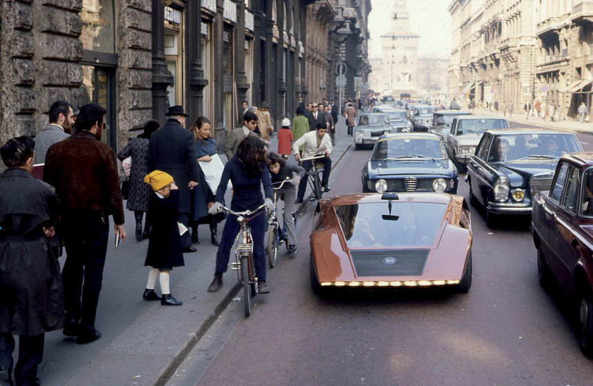 stratos zero 02.jpg