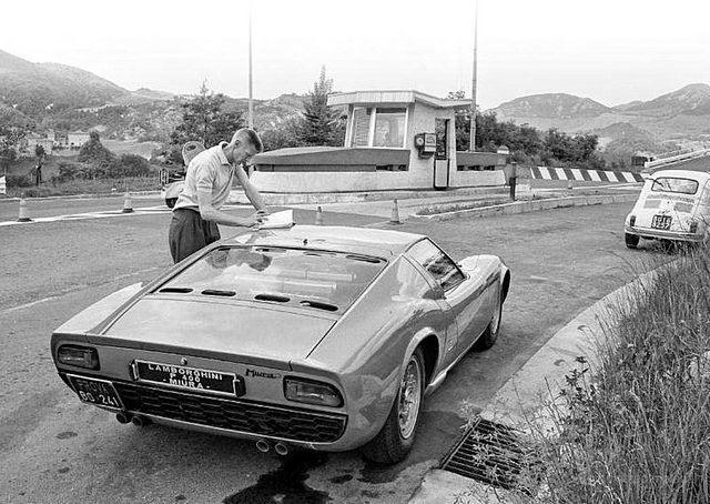 Miura-66-Wallace.jpg