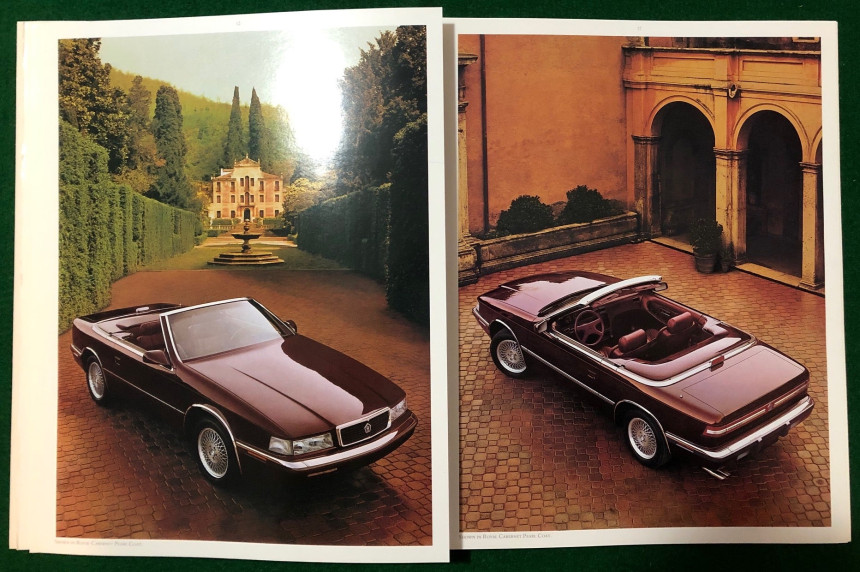 sx167_chrysler_tc_by_maserati_brochure-f_2048x2048.jpg