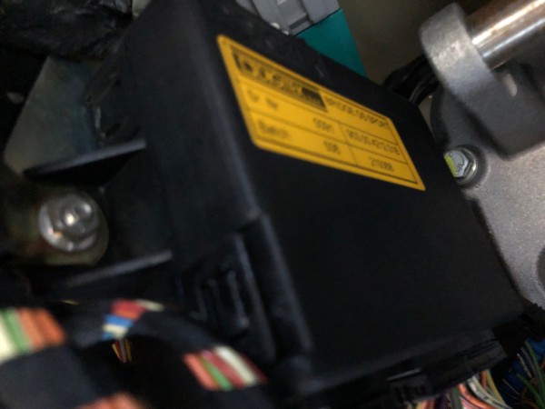 UNADJUSTEDNONRAW_thumb_10413.jpg (175.67 Kio) Consulté 2695 fois Si, si, regardez bien, derrière le boîtier Digitek