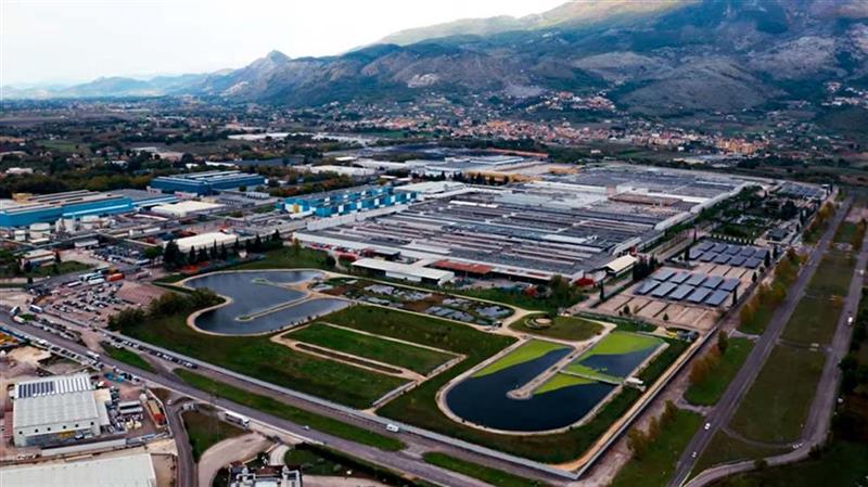 stellantis-cassino-usine-italie-2023-lyo.jpg