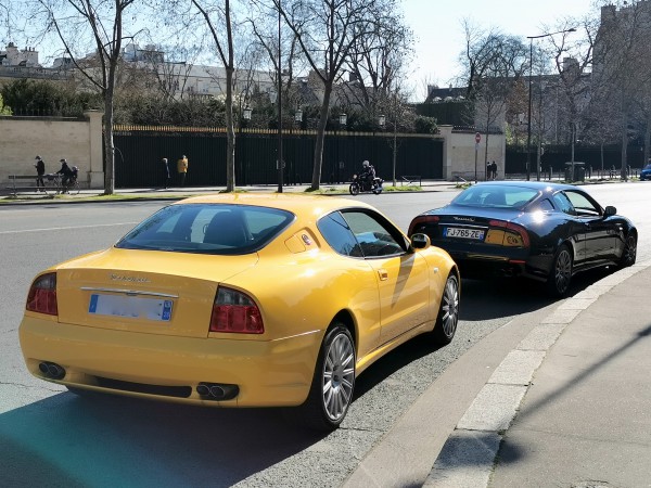 Jaune et Black.jpeg