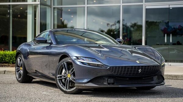 Ferrari-Roma-Quarter.jpg