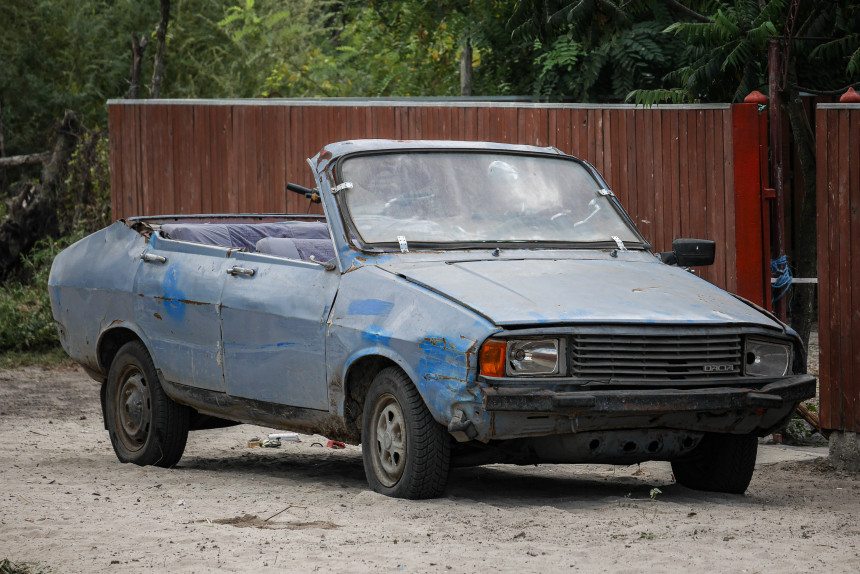 P1020582-2.jpg