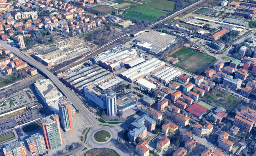 maseratistabilimento-scaled.jpg