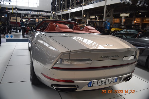 DSC_2486.JPG (5.44 Mio) Consulté 3795 fois GranCabrio Touring Superleggera Sciadipersia